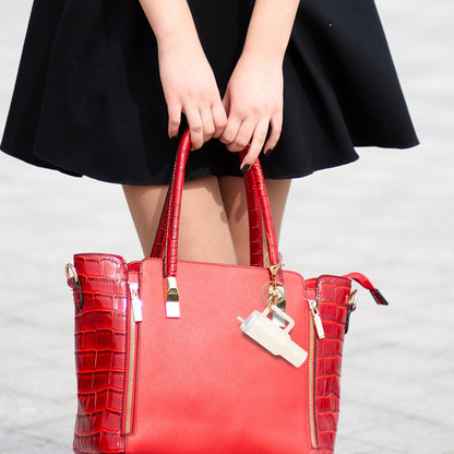 Mini cup tumbler keychain Stanley cup keychain suitable for backpacks, women's wallet accessories coins lipstick lip balm